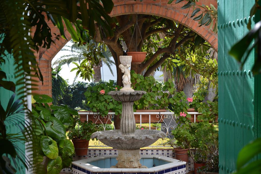 Casa de hóspedes Mena 3*