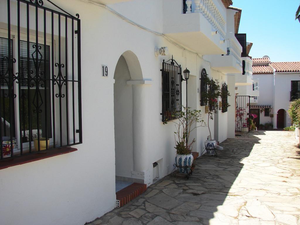 Apartment Urb. La Hacienda, 16 *