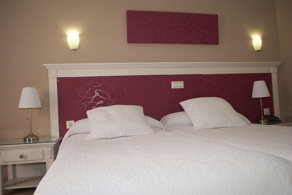 Hotel Plaza Cavana 5 Nerja