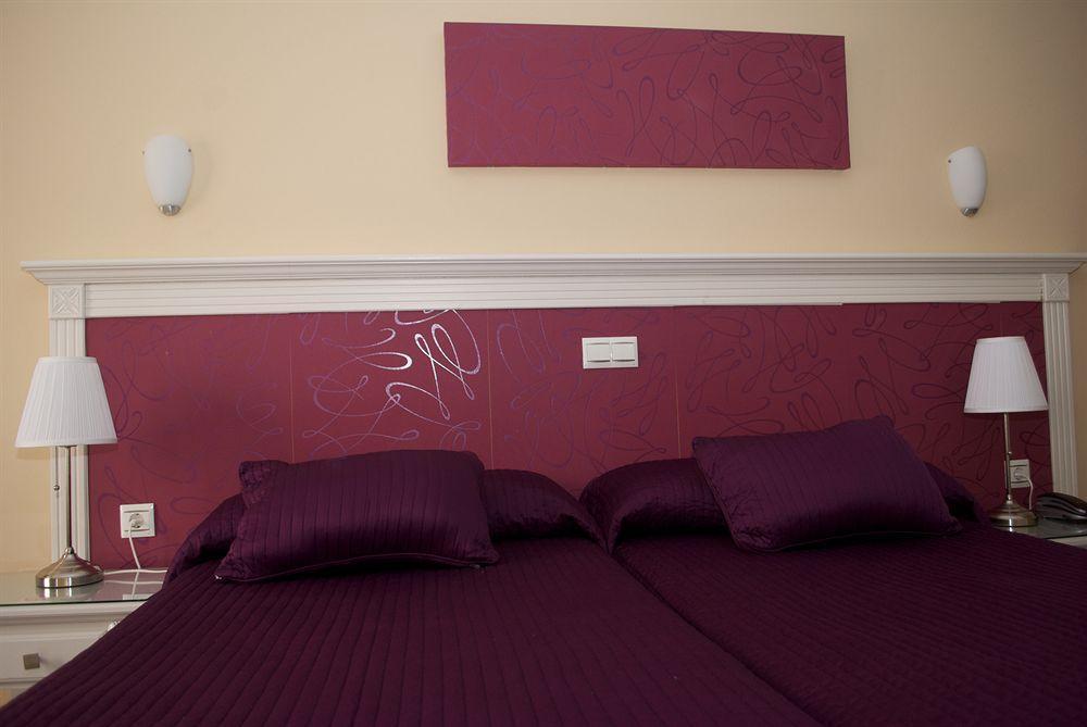 Hotel Plaza Cavana 5