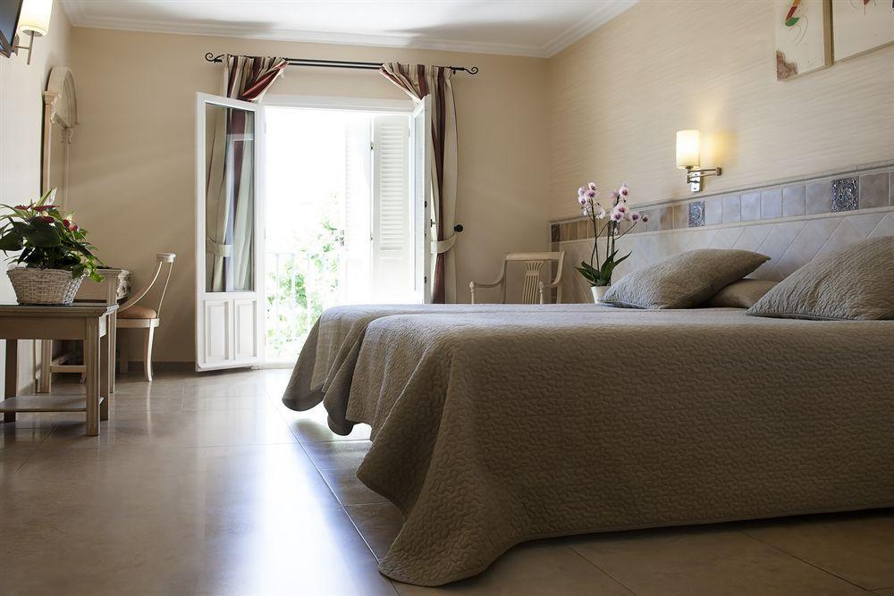 Hotel Plaza Cavana 5 *