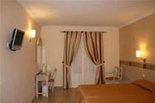 Hotel Plaza Cavana 5 *