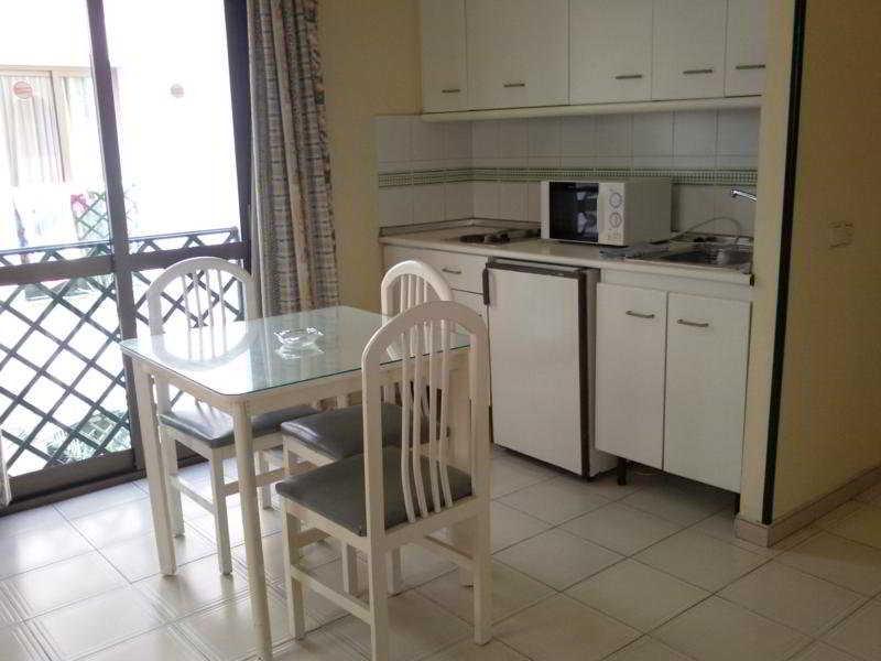 Apartamento Mediterraneo Apts