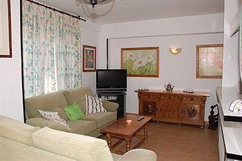 Mediterraneo Apts Apartamento *