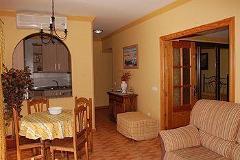 Mediterraneo Apts Apartamento