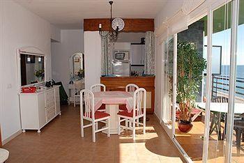Mediterraneo Apts Apartamento *