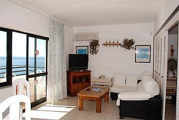 Mediterraneo Apts Apartamento *