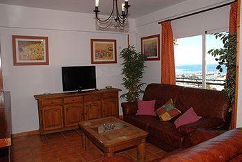 Mediterraneo Apts Apartamento Nerja