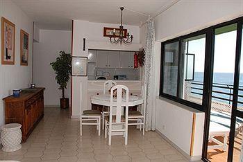 Mediterraneo Apts Apartamento