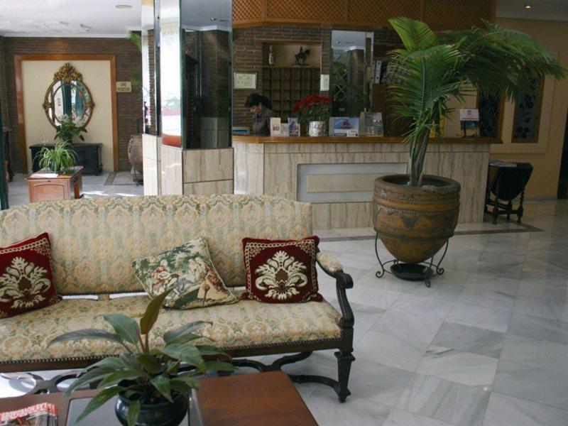 Toboso Chaparil 3* Nerja