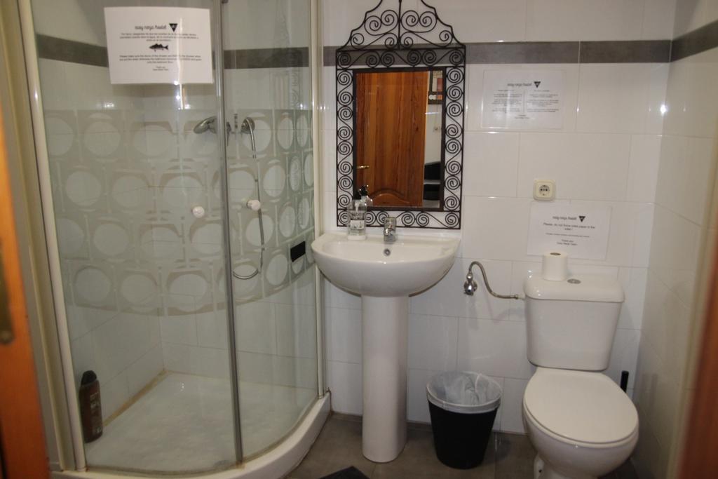 Hostal Easy *
