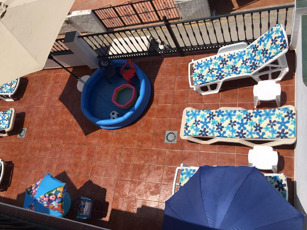 - Casa De Familia Nerja