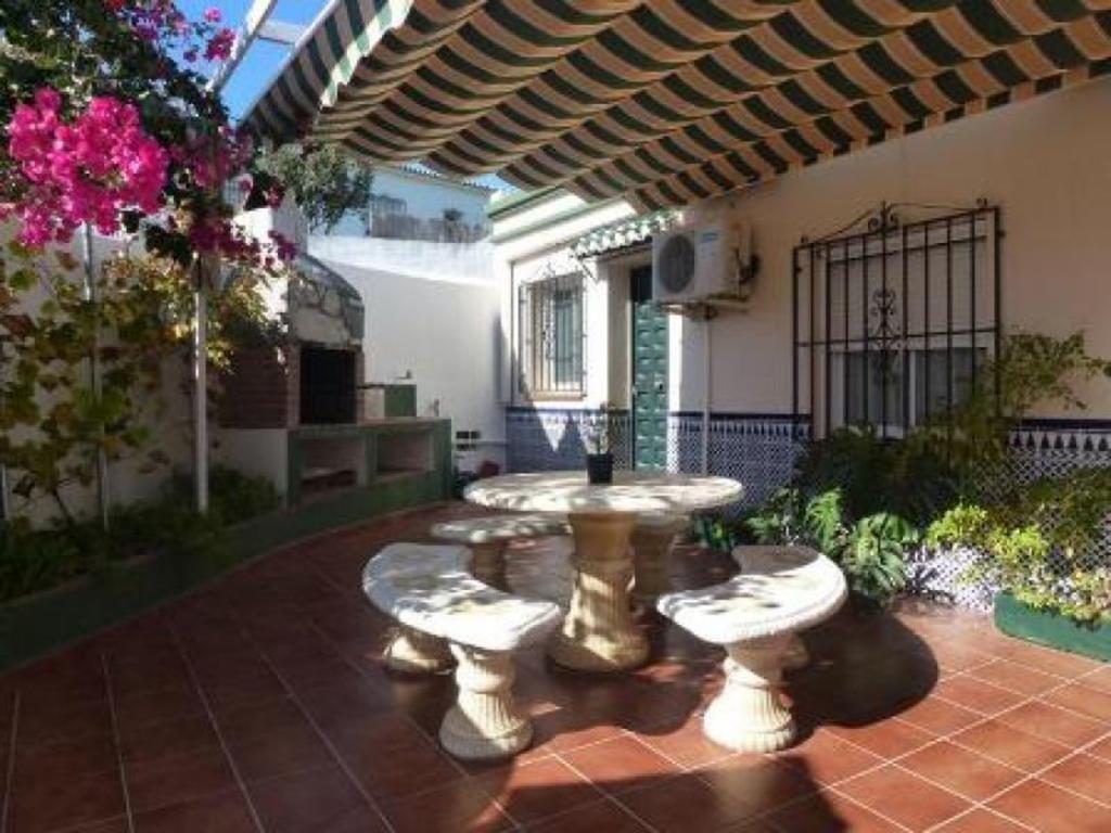 Jorge Spainsunrentals 1022 *