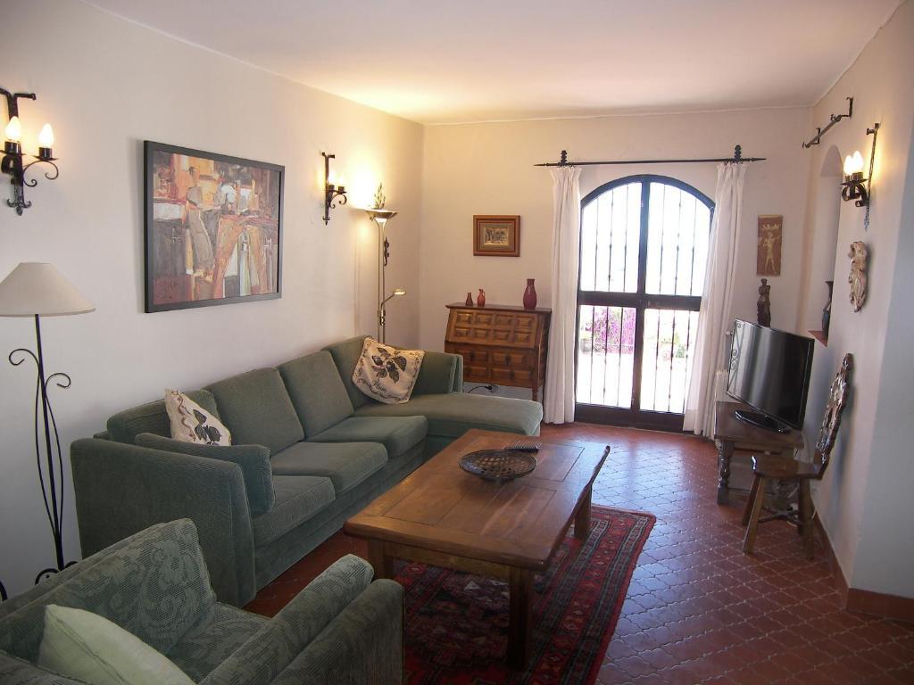 Villas-capistrano * Nerja