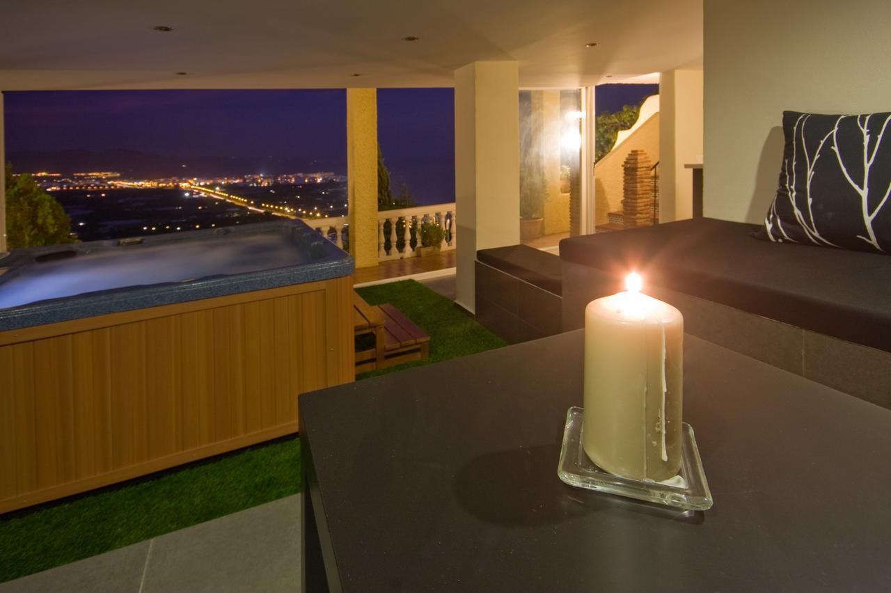 Terrazas Punta Lara Villa Nerja