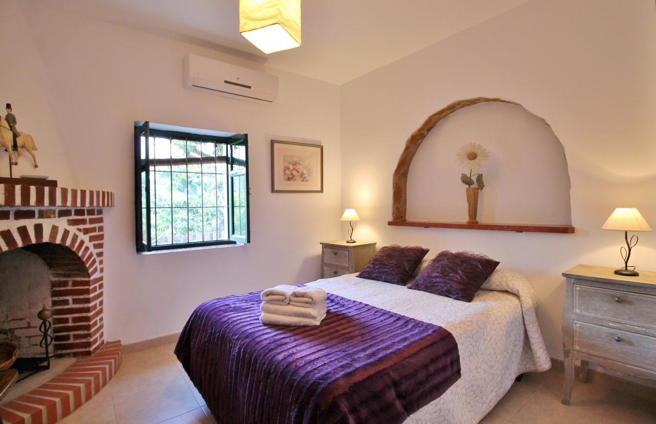 Pousada El Crucero With Pool And Jacuzzi Spainsunrentals 1035 Nerja