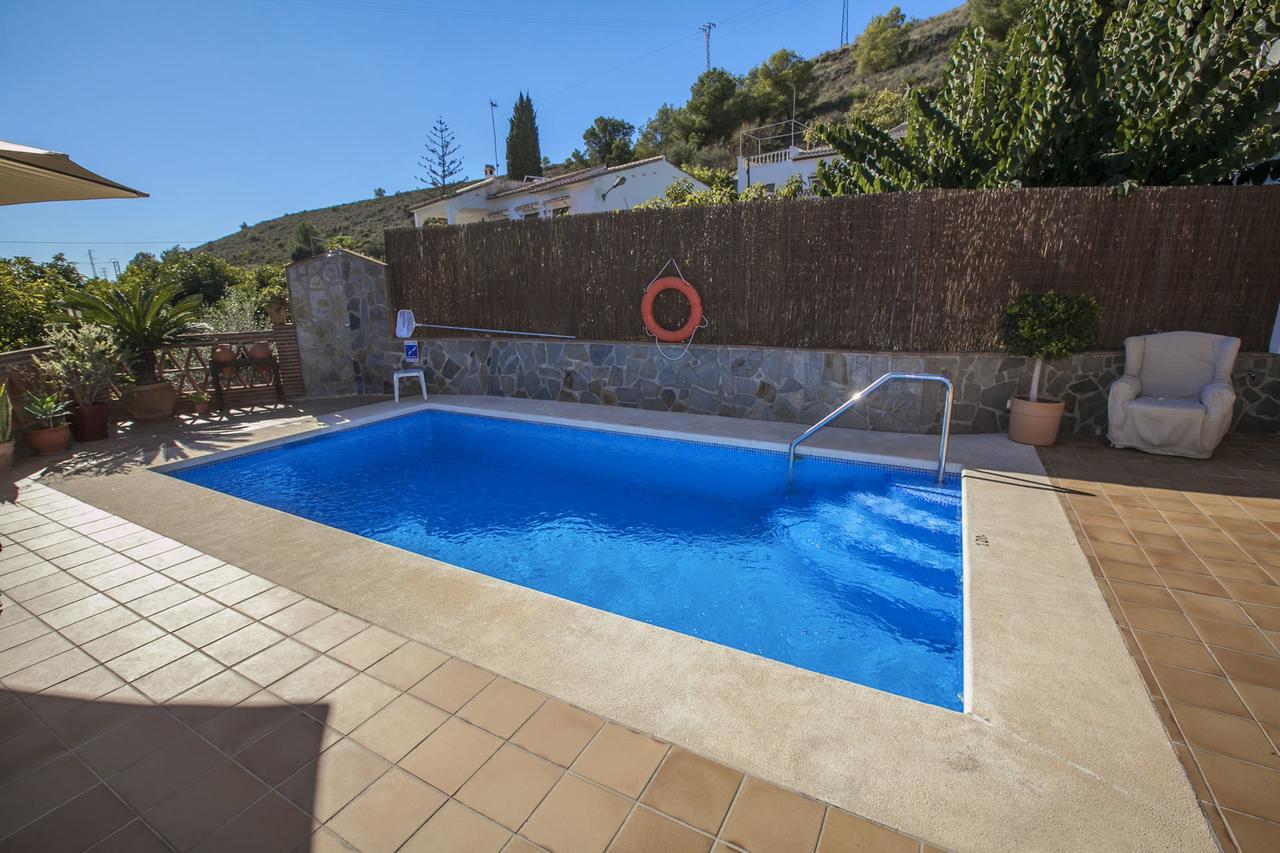 Aurora Villa *