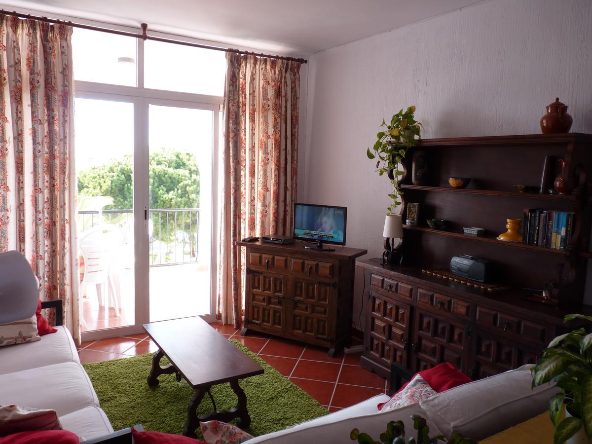 Verdemar Nerja Canovas *