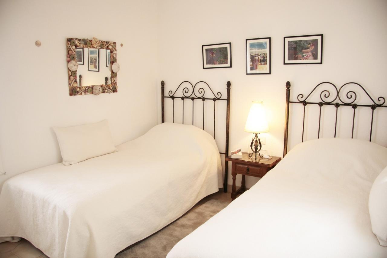 Alamar Burriana Playa Canovas * Nerja