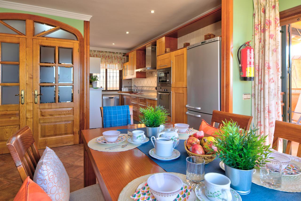Carousel Villa Nerja