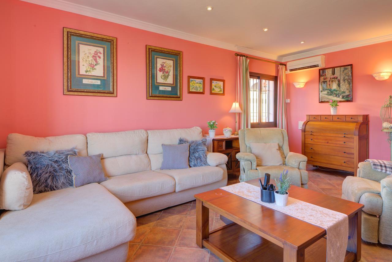 Carousel Villa Nerja