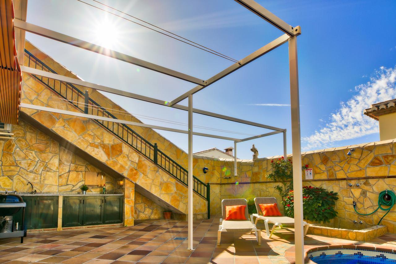 Carousel Villa