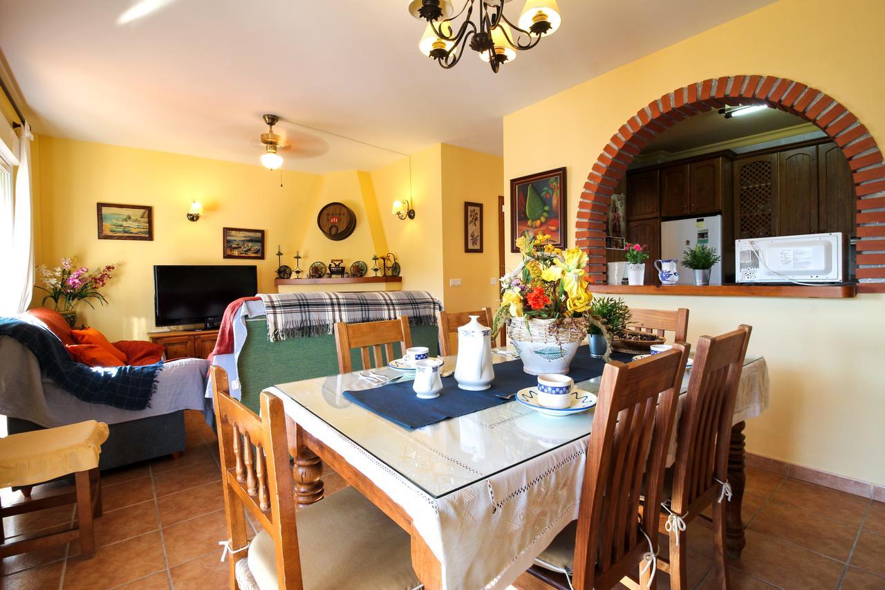 Conchi Villa *