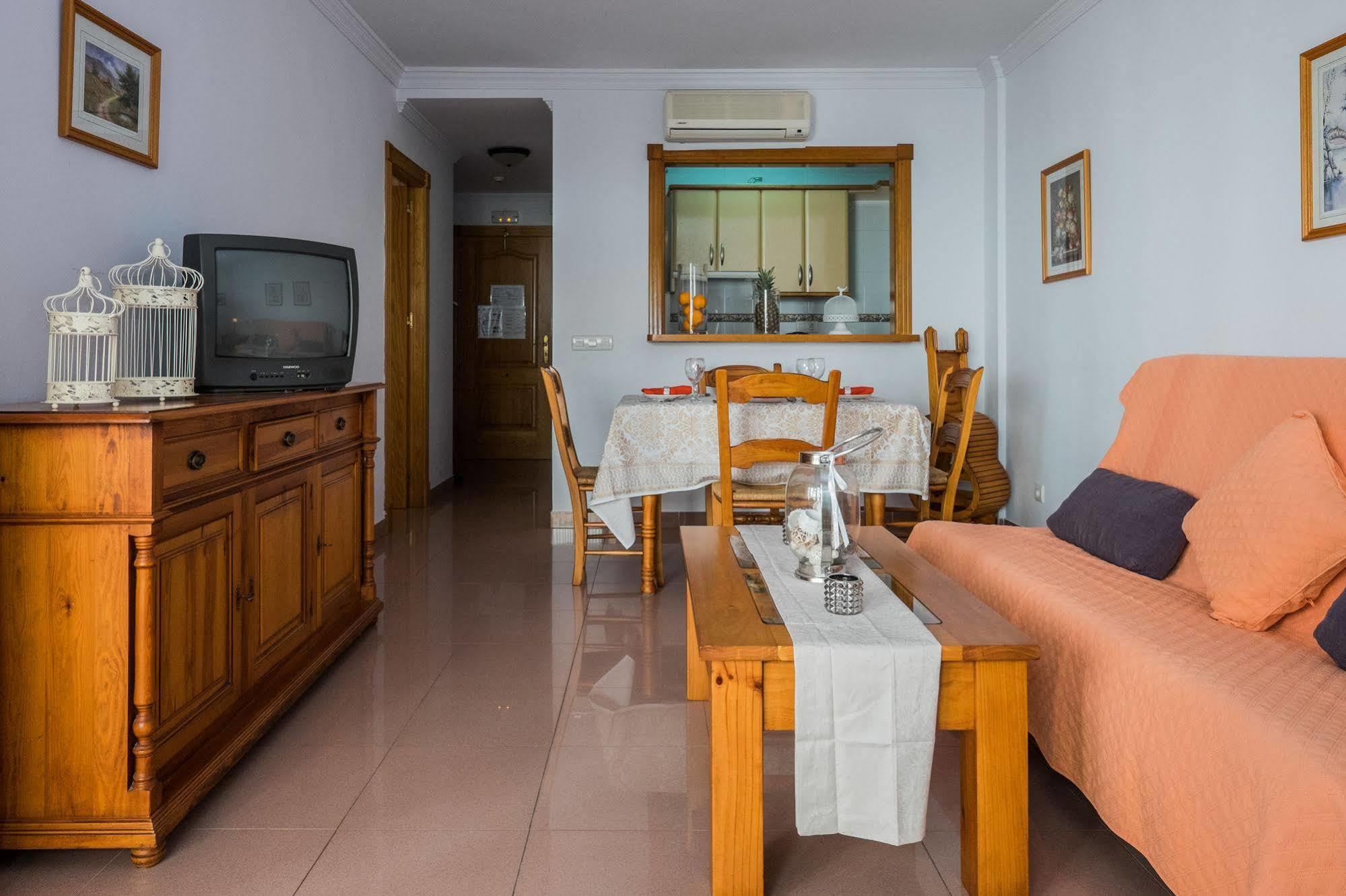 Apartamento Andalucia Edificio Cantares Nerja