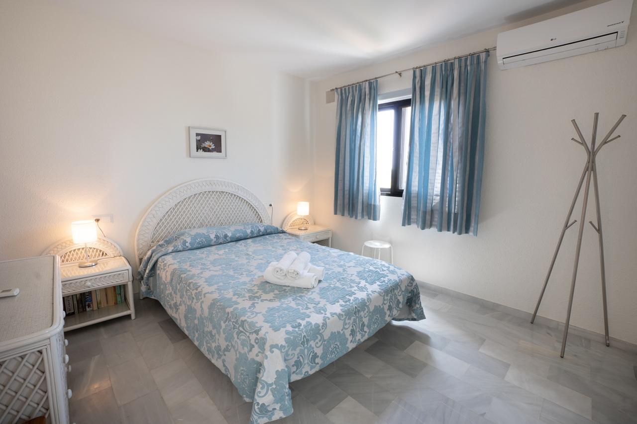 Urb. Alhambra Ii 15 *