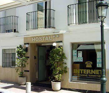 Pensión Abril 2*