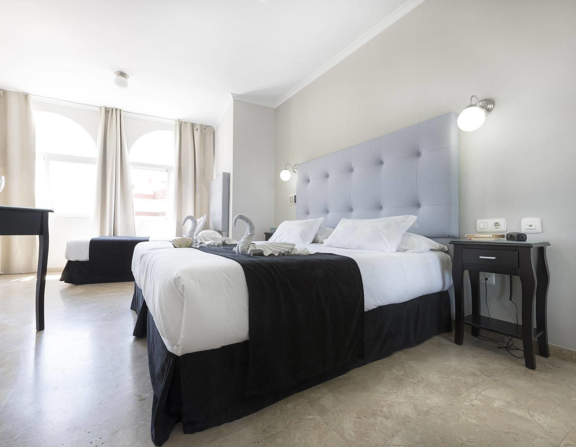 Toboso Chaparil Hotel Nerja