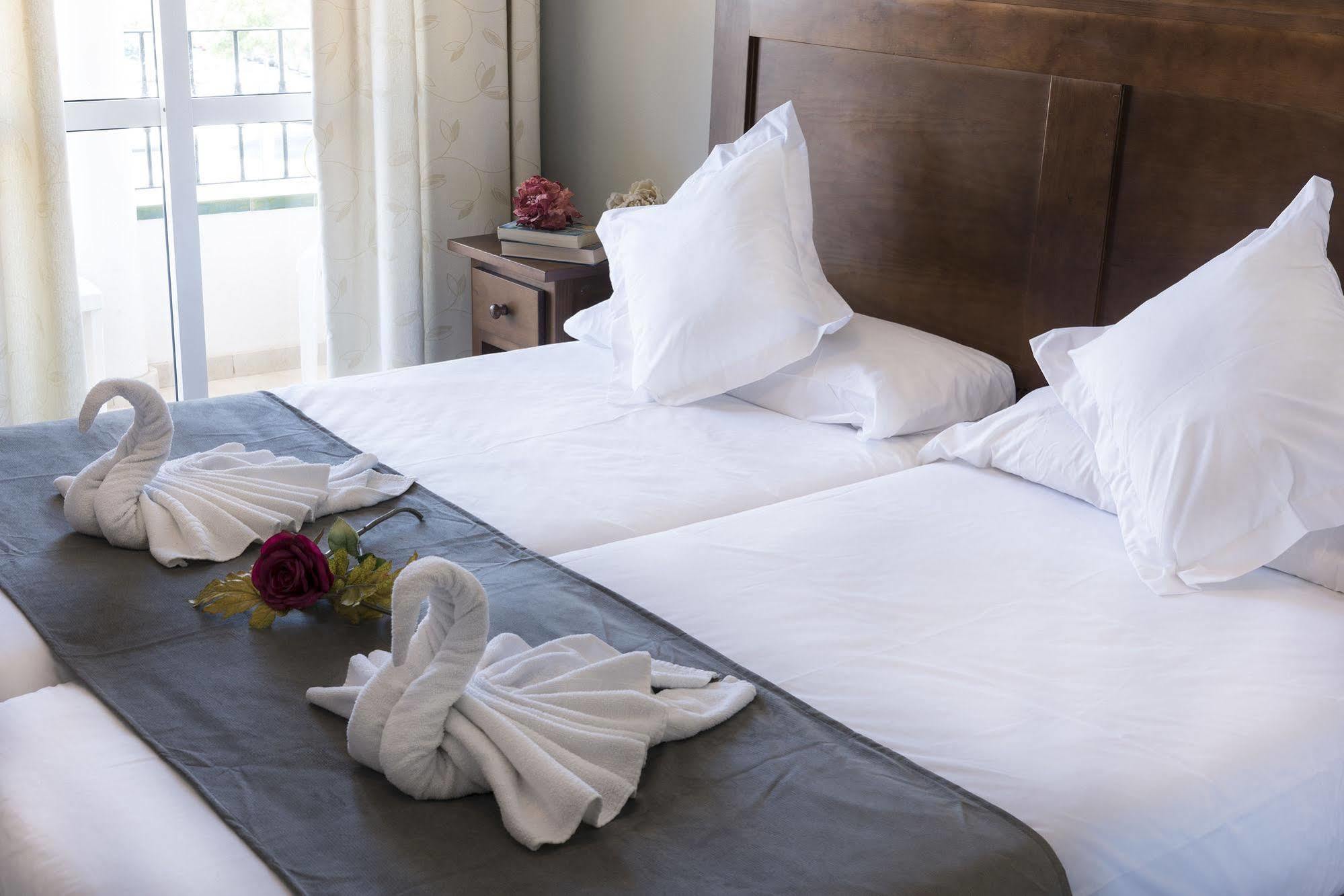 Toboso Chaparil Hotel 3*