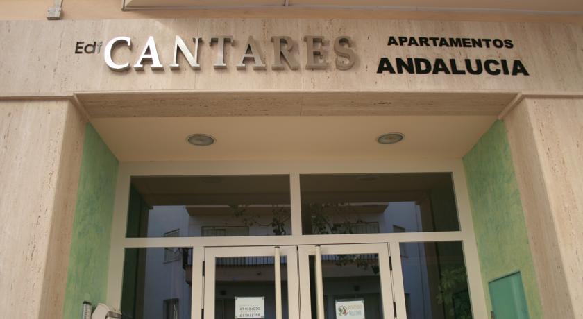 Andalucia Edificio Cantares *