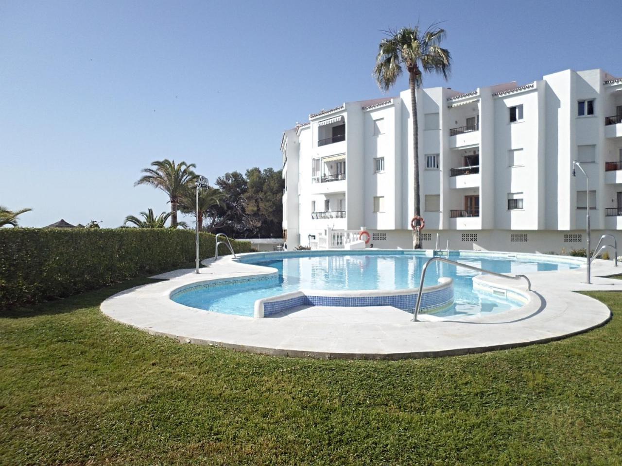 Palmeras 9 Menyber Apartamento Nerja