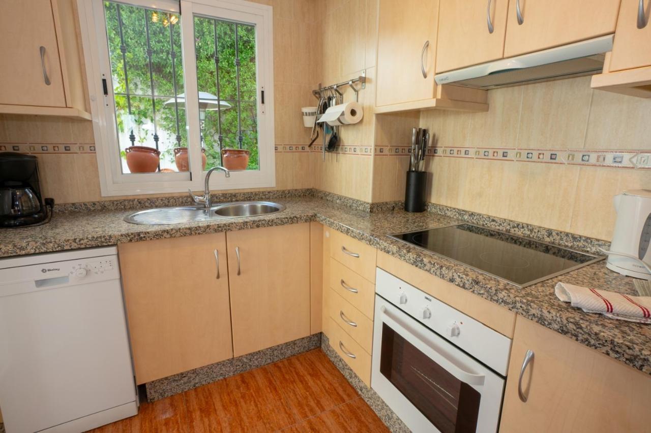 Marina Bella 1f Menyber Apartamento