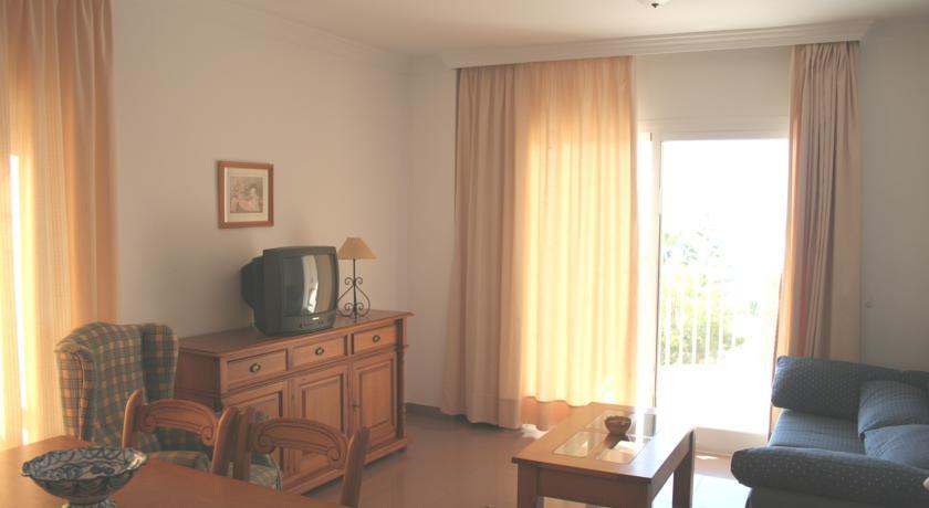Andalucia Edificio Cantares Nerja