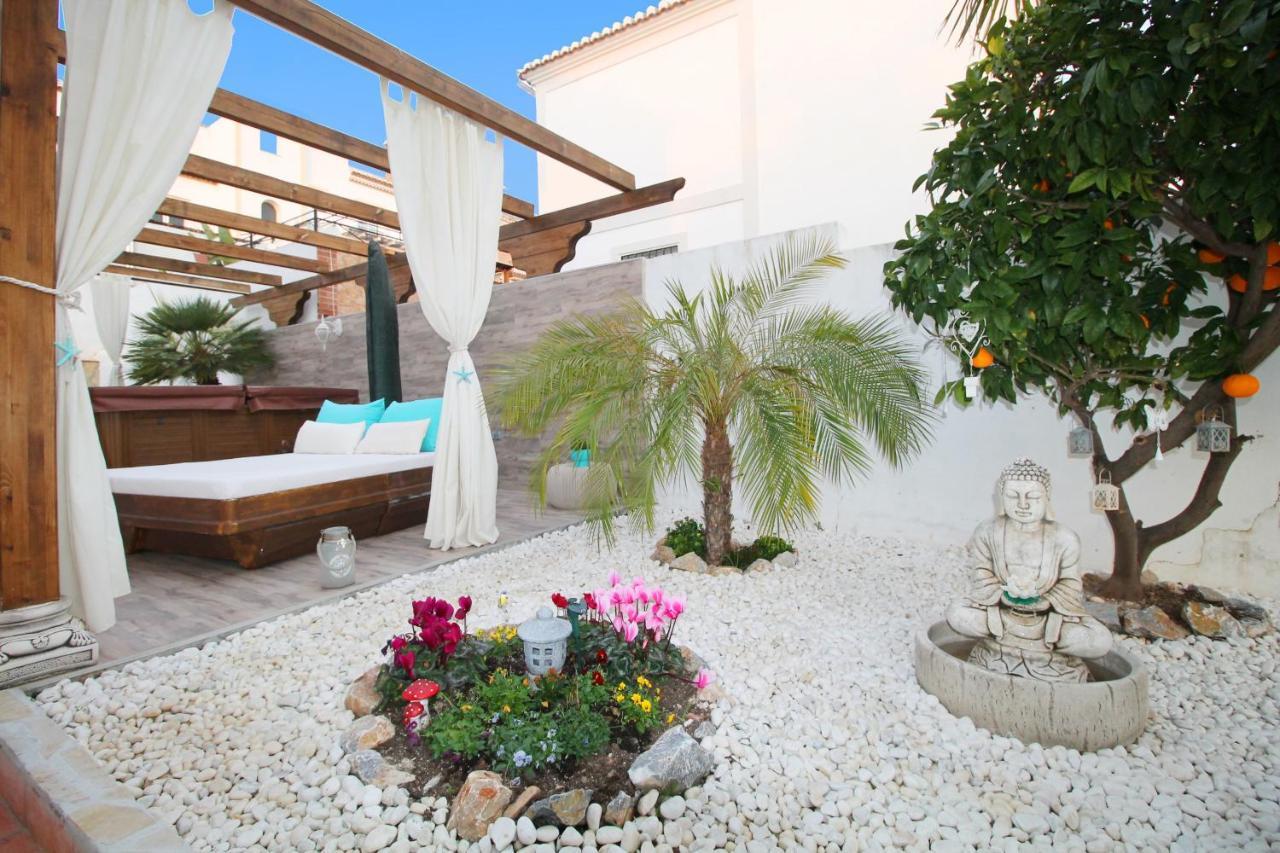 Maite With Pool And Hot Tub Spainsunrentals 1057 *