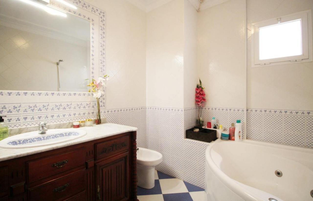 Maite With Pool And Hot Tub Spainsunrentals 1057