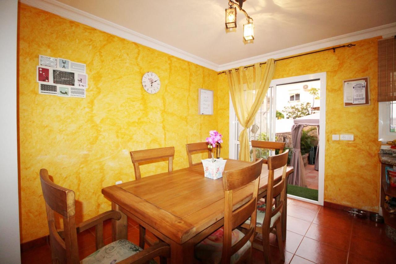 Villa Maite With Pool And Hot Tub Spainsunrentals 1057 Nerja
