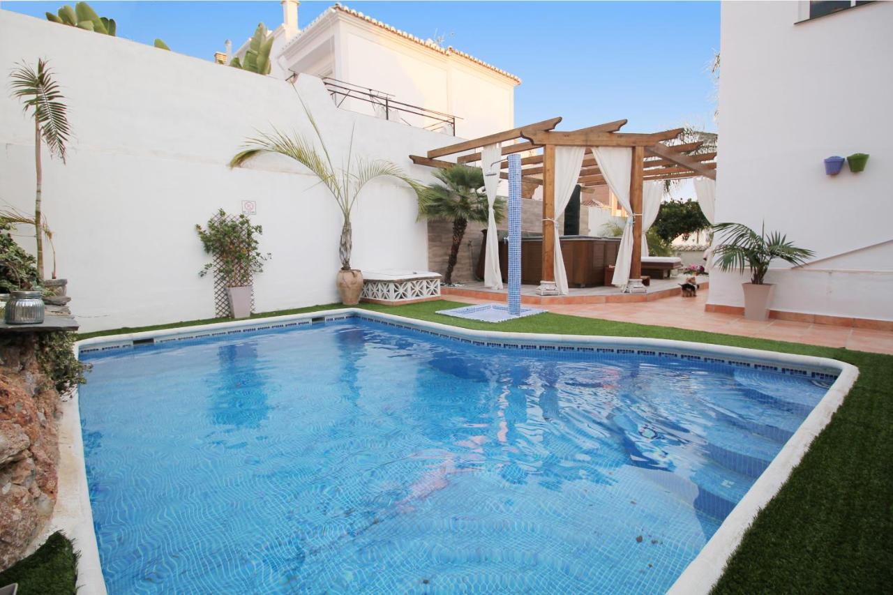 Maite With Pool And Hot Tub Spainsunrentals 1057 Villa *