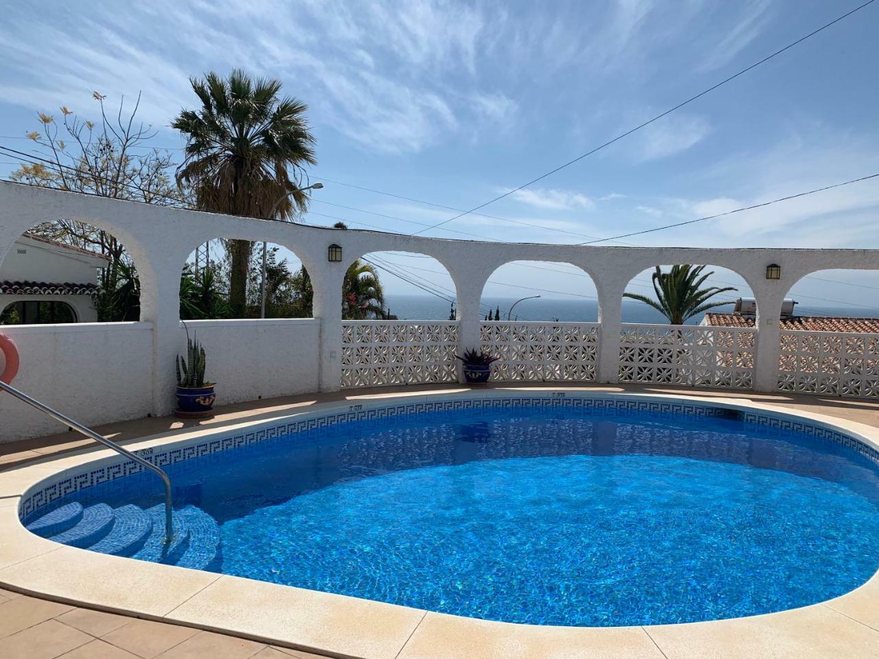 Fuente Del Baden Ii Pousada Nerja