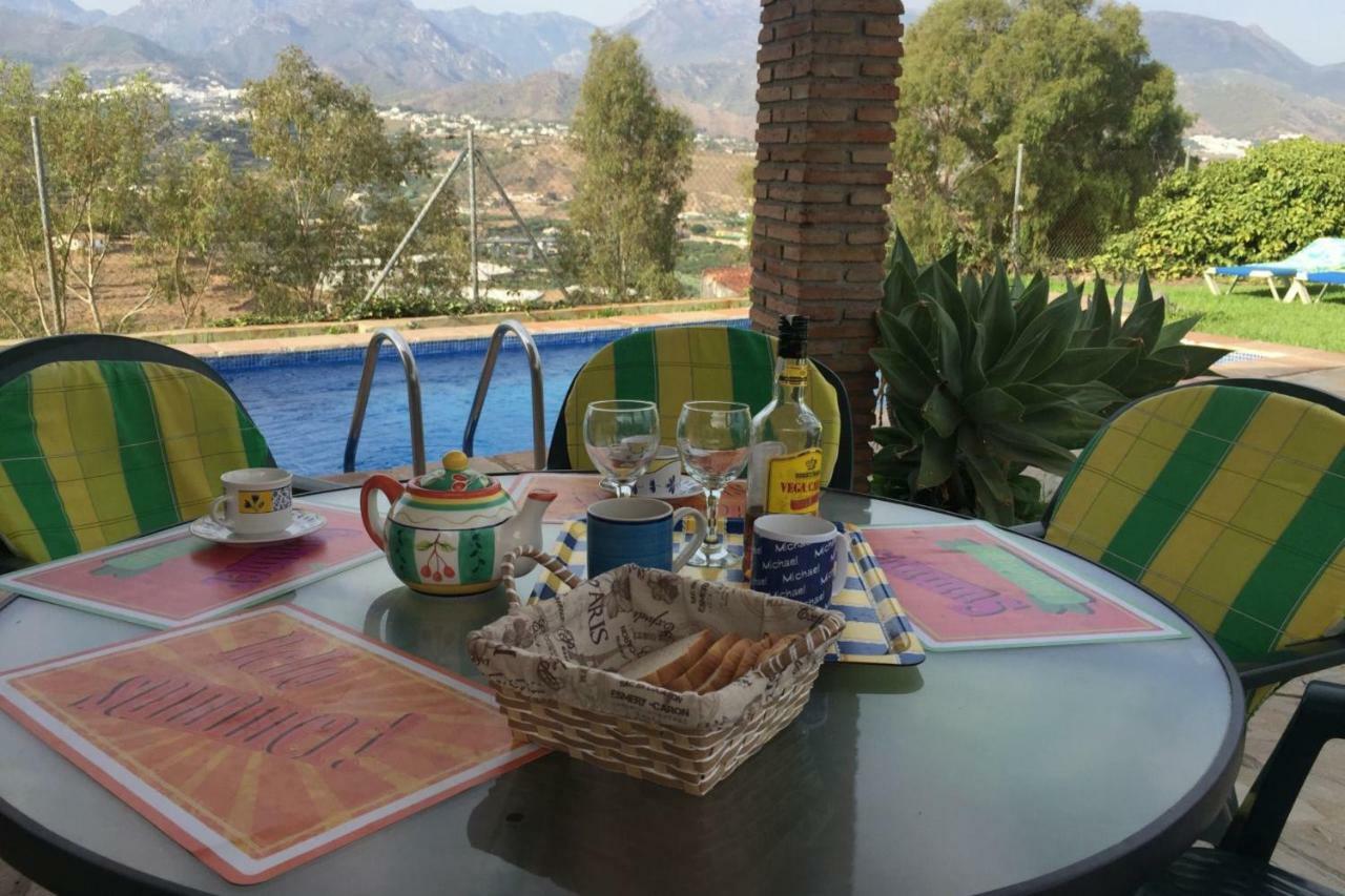 Paradise - Girasoles Pousada