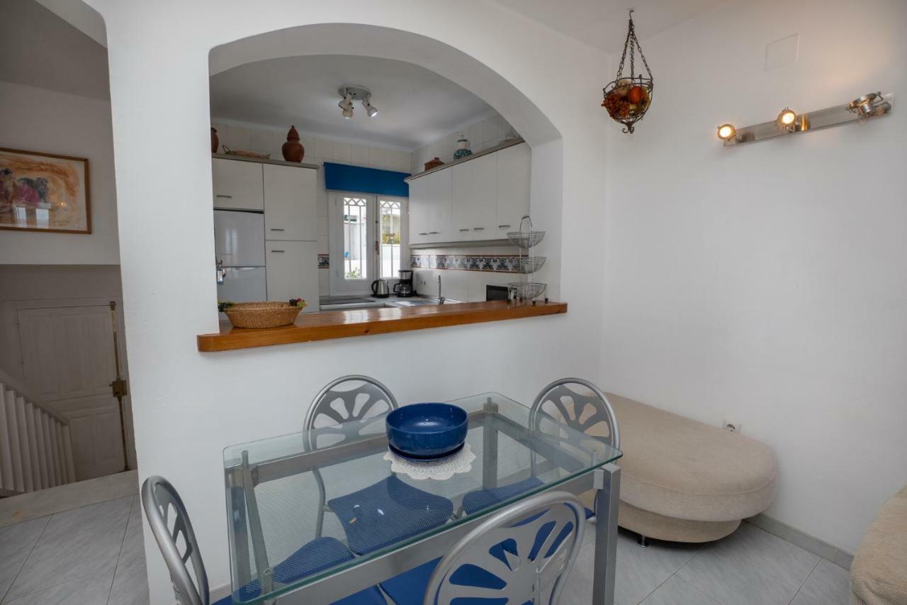 Urb. Paraiso Blanco Holiday home *