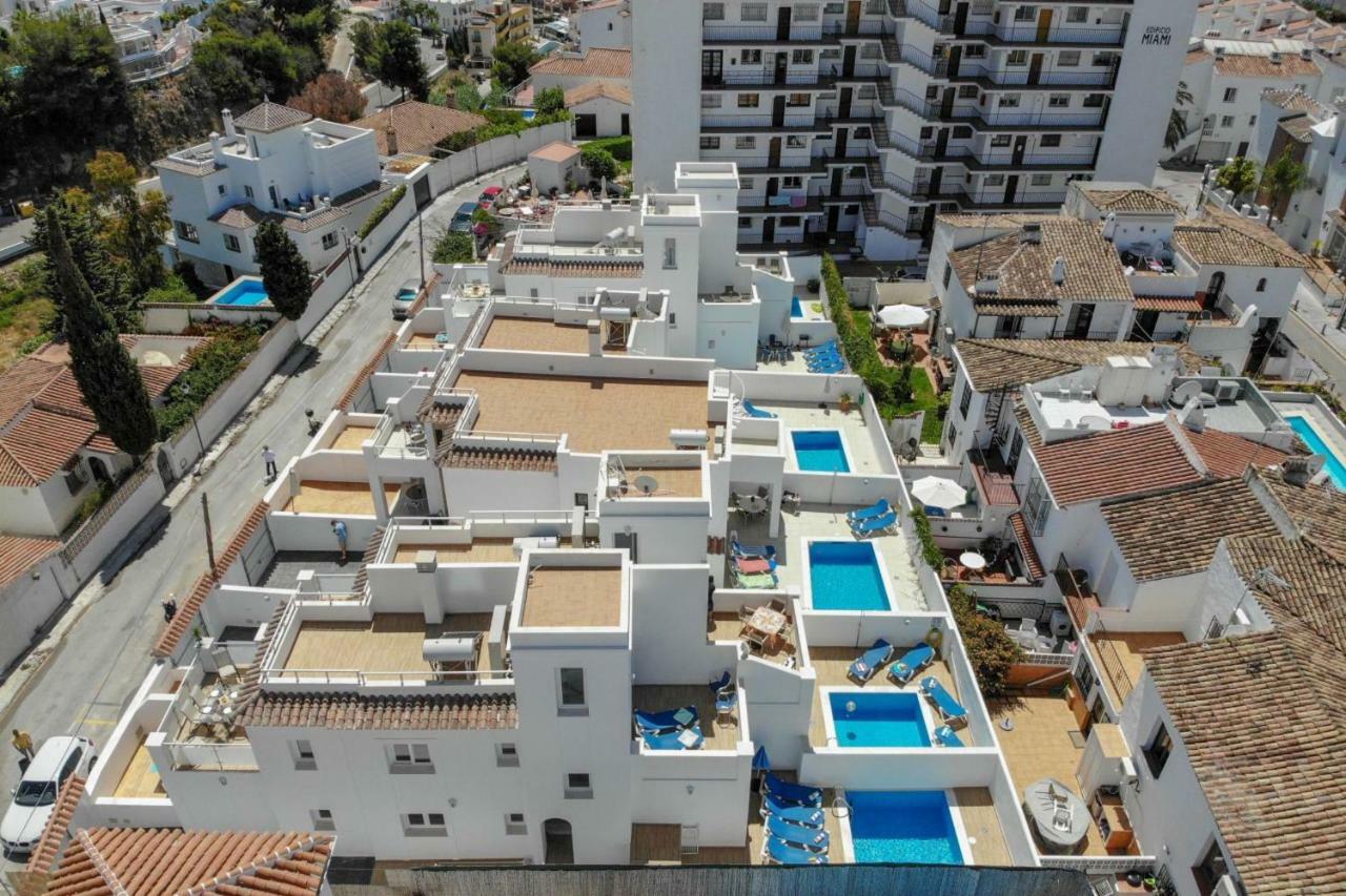 Paradise - Jade Nerja