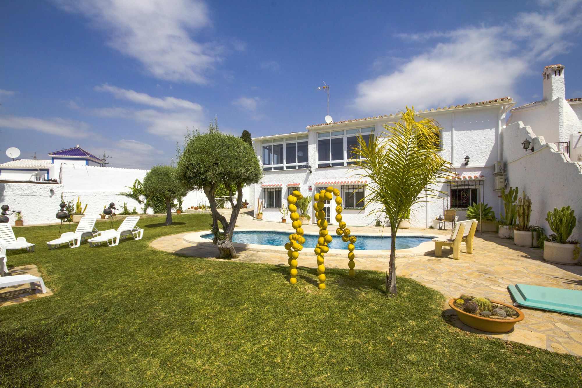Jazmin Canovas Villa *