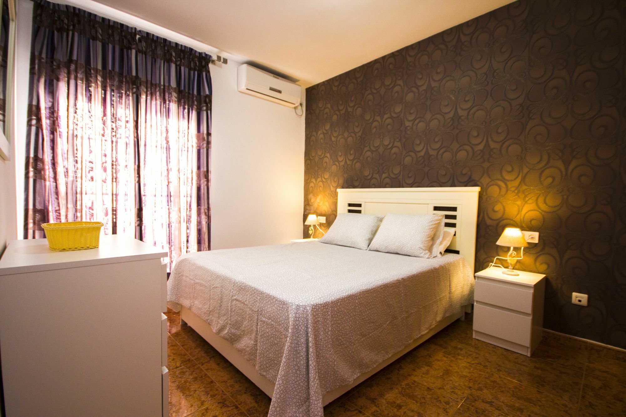Old Town Canovas Apartamento *