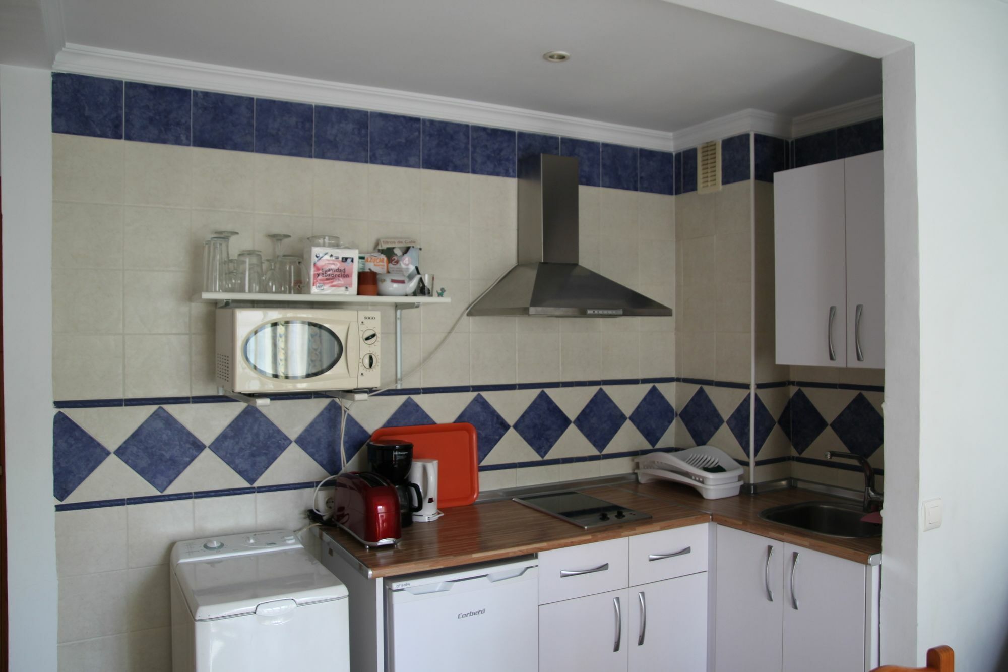 Ana - Adults Recommended 2* Nerja