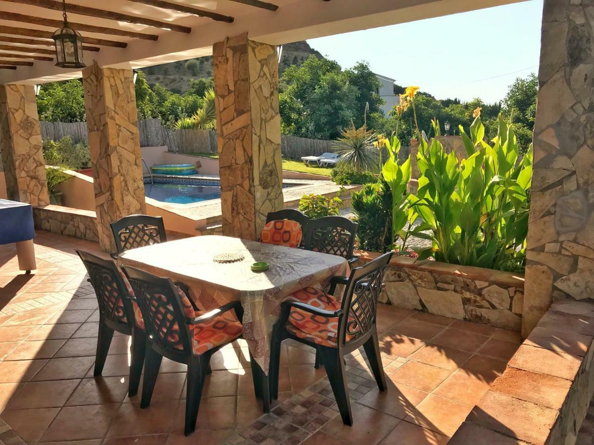 Holiday home Mercedes *