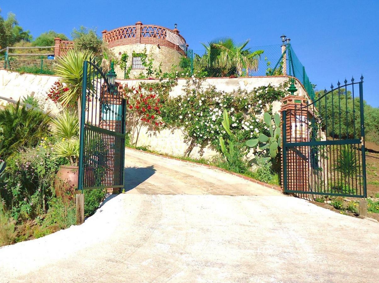 Peperent Mediterraneo Pousada Nerja