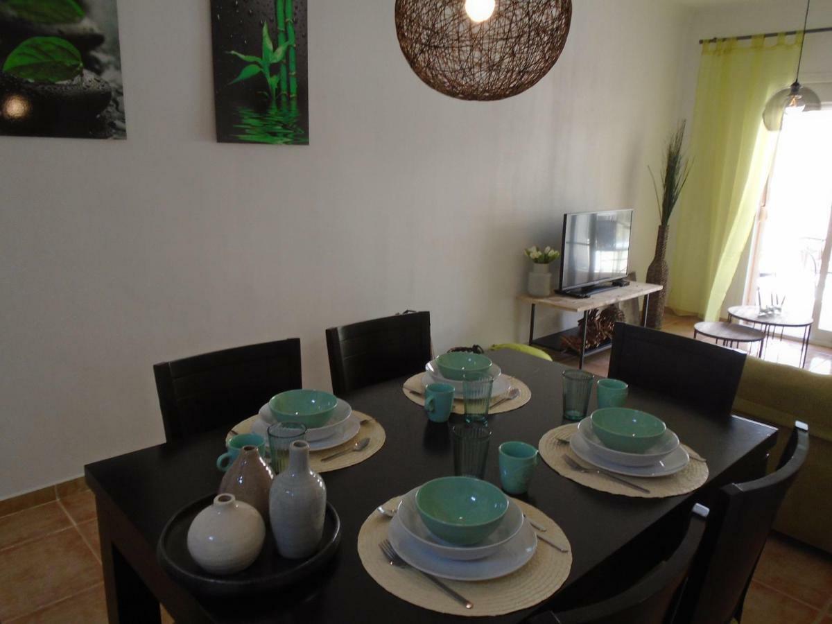 1 Apartment *